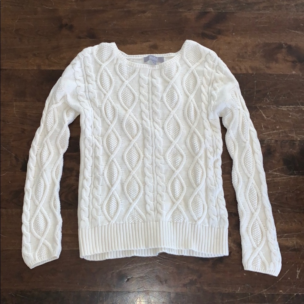 cozy knit white sweater size medium